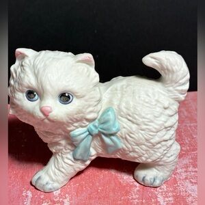 Vintage Homco White Persian Cat Figurine with Blue Bow